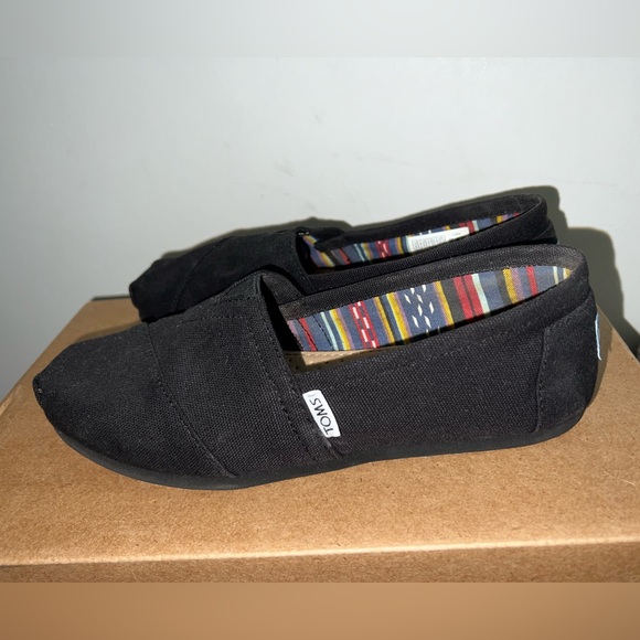 Toms Canvas Classic Black - Size US 6.5 Women - Picture 3 of 4